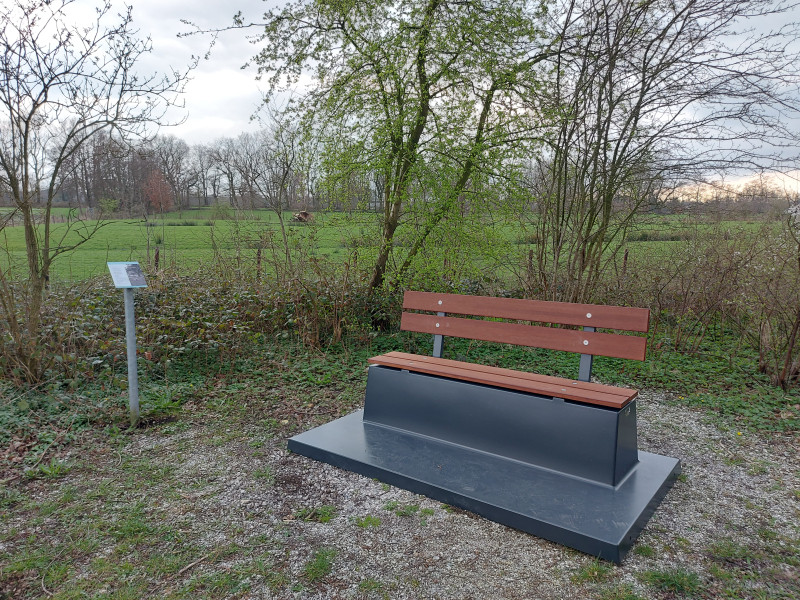 Zandpad Heideloantsje tegenover Heideloantsje 2 uit Twijzelerheide