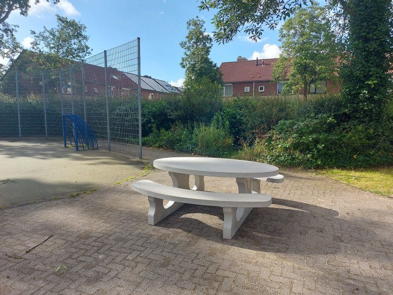 Van Voorthuijsenschool, Stichting Spaarnesant uit Haarlem