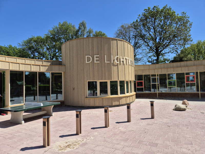 Basisschool De Lichtkring - School met de Bijbel uit Zuidlaren